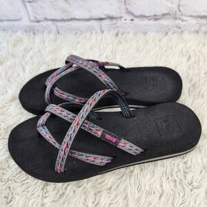 Teva Women's Olowahu flip-flops with Gray Blue Pink straps Womens US Size 7